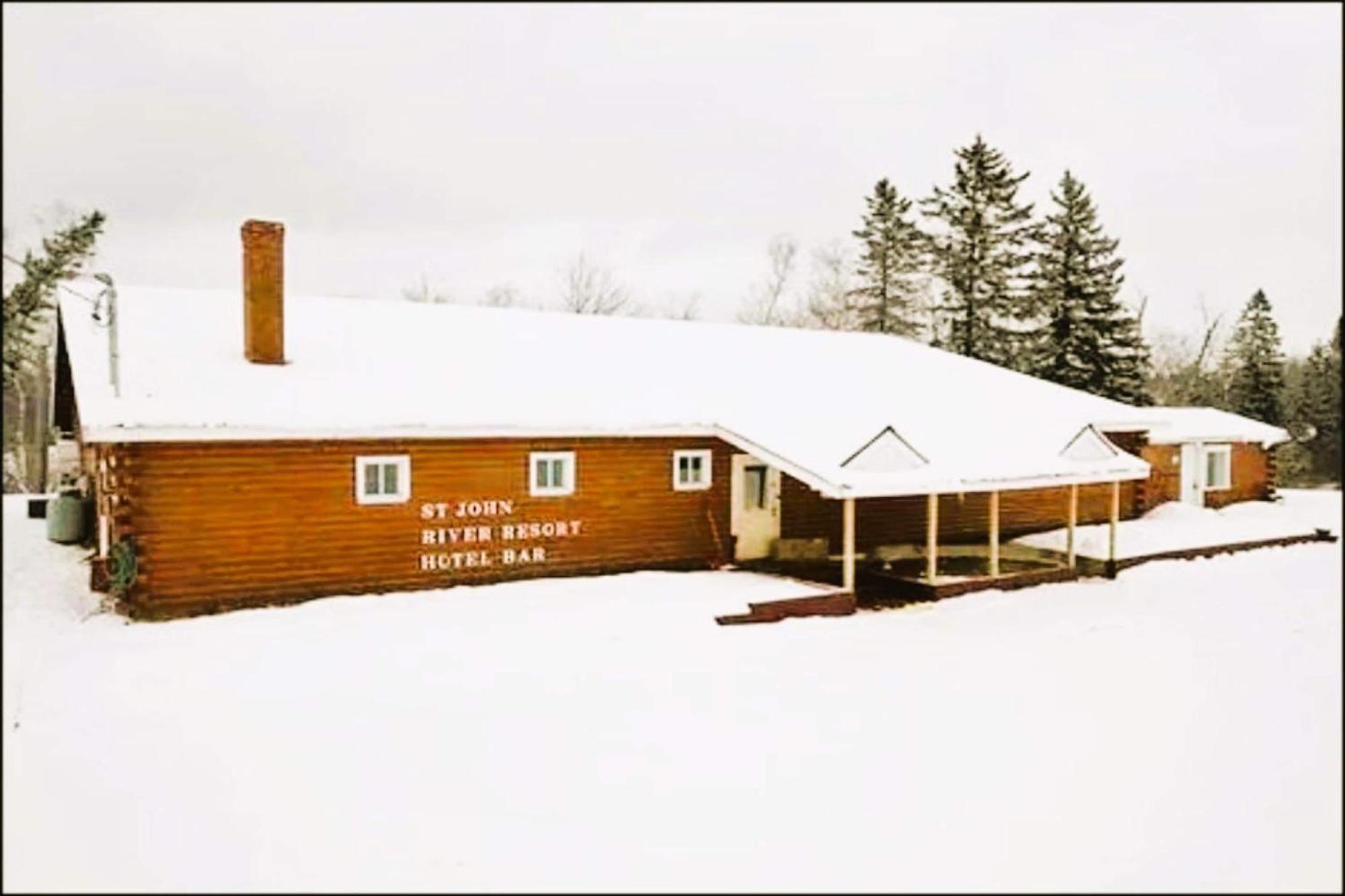 Love Hotels St John River By Oyo At Fort Kent Me Saint John Plantation ภายนอก รูปภาพ