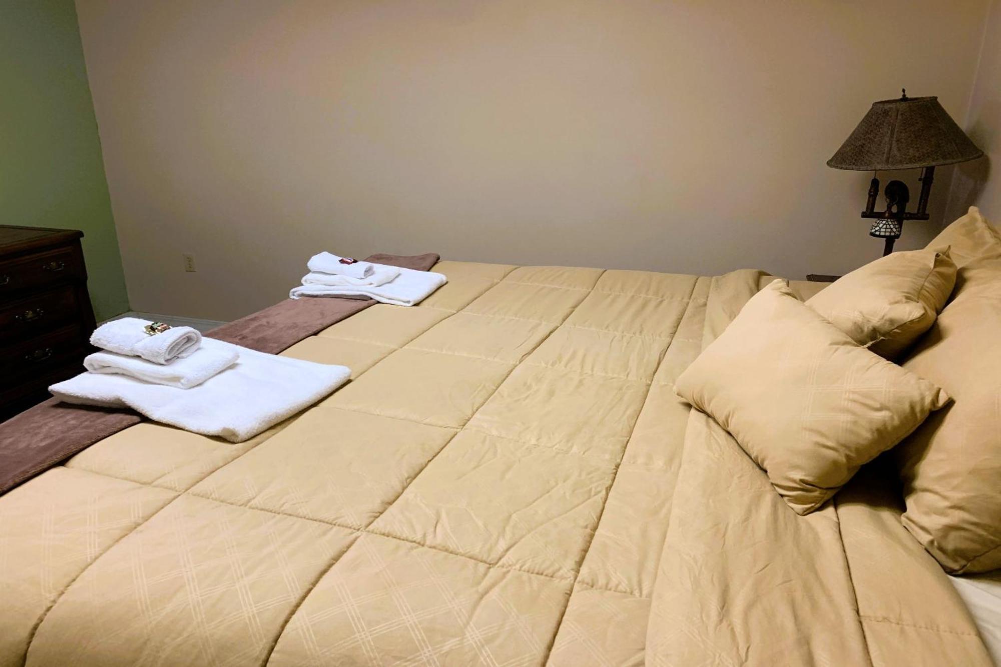Love Hotels St John River By Oyo At Fort Kent Me Saint John Plantation ภายนอก รูปภาพ